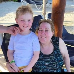 Meet your Posher, Sandra